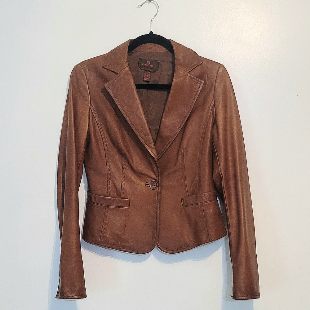 Danier Genuine Leather Tailored jacket / Size XS